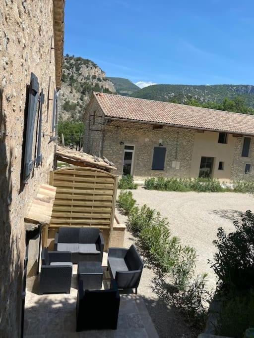 Petite Maison En Provence Plaisians 外观 照片